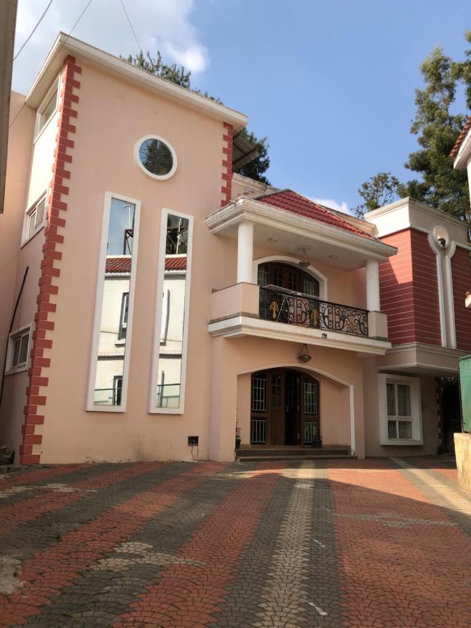 Hotel Hillcrest Metro Ooty Exterior foto